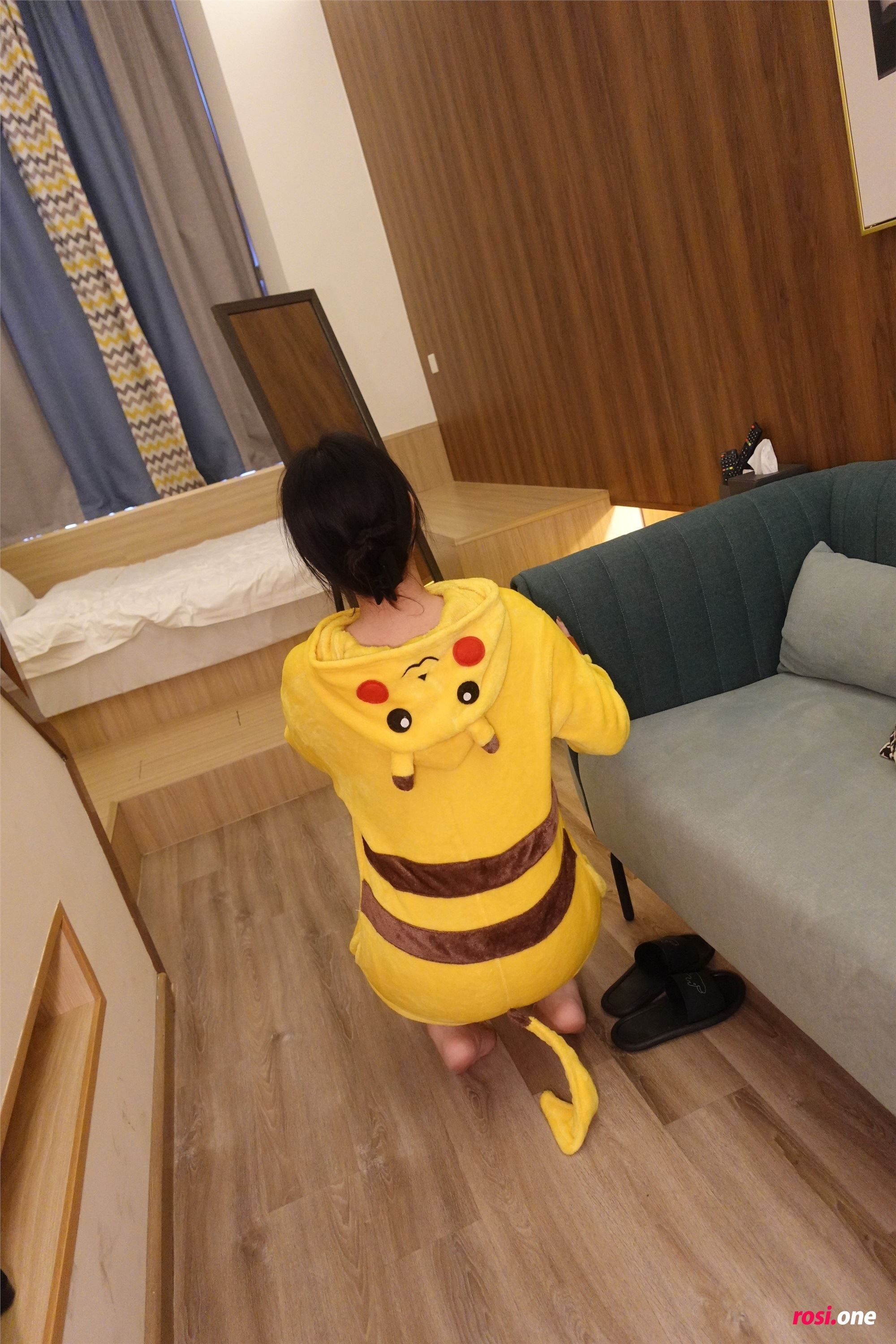 ROSI写真 2021.11.13 NO.3631